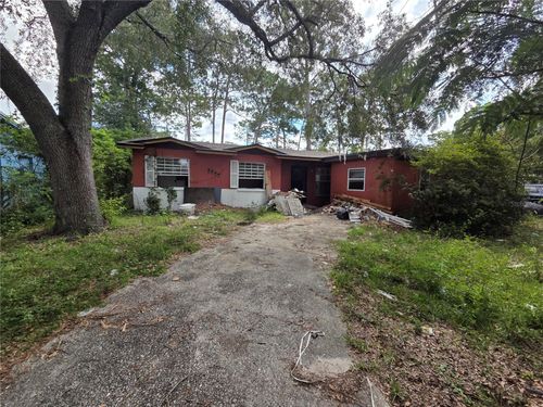 1129 Ne 24th Ter, GAINESVILLE, FL, 32641-4825 | Card Image