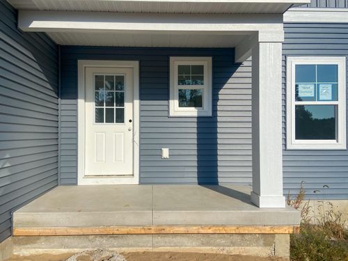 10724 Greyhound Ave, Allendale, MI, 49401-9699 | Card Image