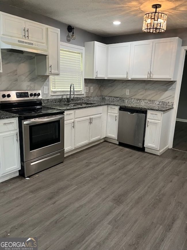 3235 Wintercreeper Dr, House other with 5 bedrooms, 3 bathrooms and 6 parking in Lithonia GA | Image 5