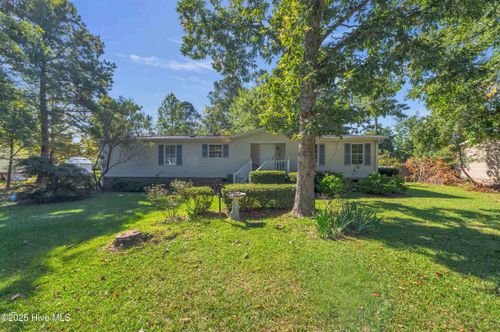 153 Bellhammon Forest Dr, Rocky Point, NC, 28457-7531 | Card Image