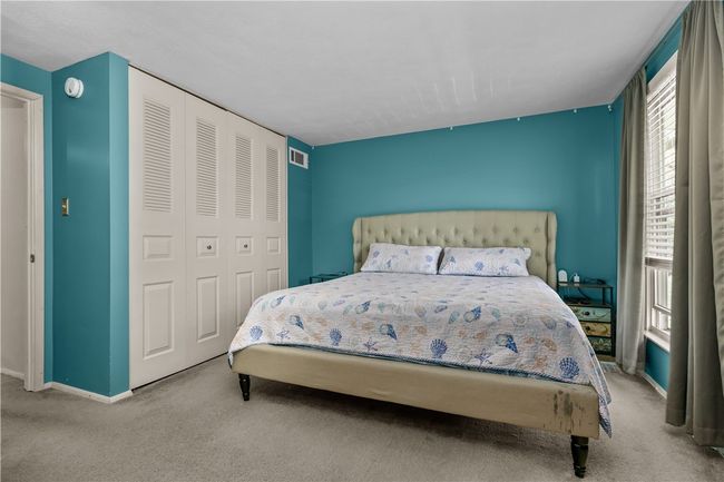 299 Holland Ct, Townhouse with 2 bedrooms, 2 bathrooms and 1 parking in Coraopolis PA | Image 22