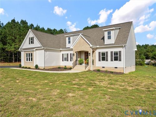 24400 Blue Cedar Ln, North Dinwiddie, VA, 23803-6753 | Card Image