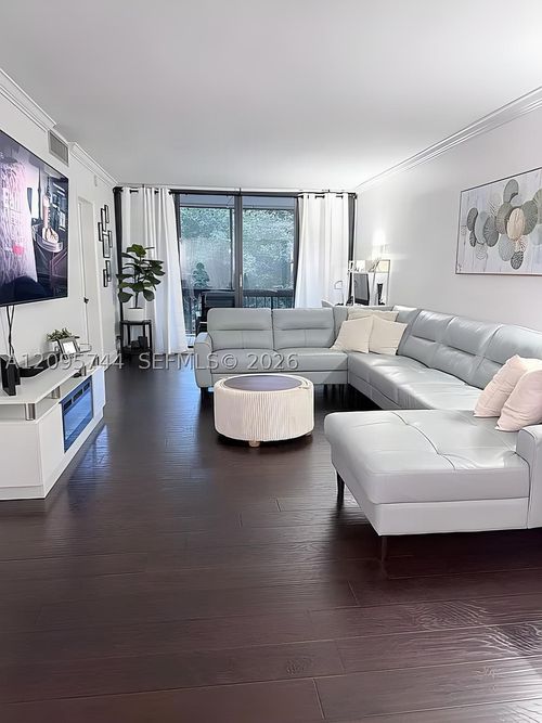 208-8411 Forest Hills Dr, Coral Springs, FL, 33065-5457 | Card Image