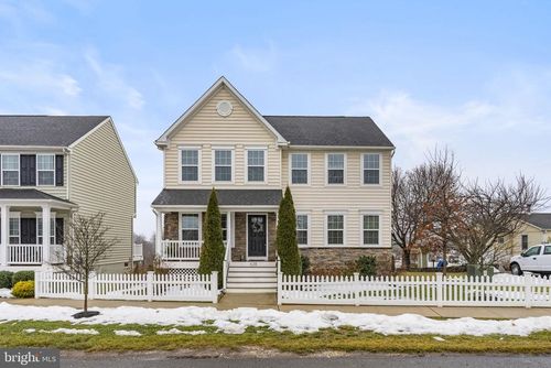 638 Bridge St, SPRING CITY, PA, 19475-1207 | Card Image