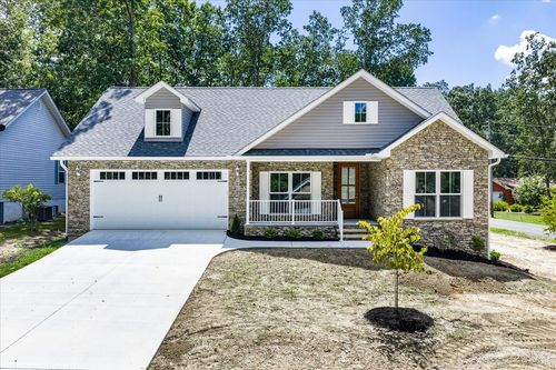 145 Lakeside Dr, Crossville, TN, 38558-7067 | Card Image