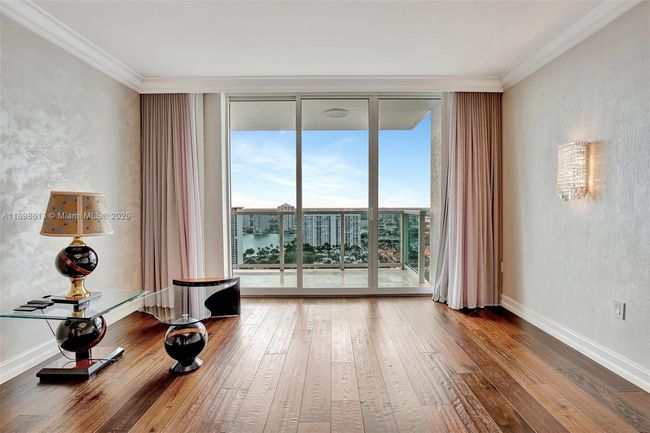 APT-2607 - 3201 Ne 183 Rd St, Condo with 3 bedrooms, 3 bathrooms and null parking in Aventura FL | Image 48