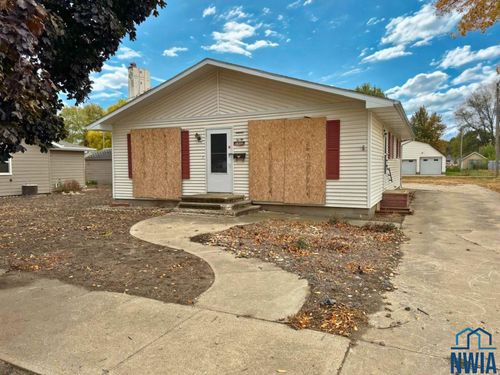 1322 15th St, Rock Valley, IA, 51247-1138 | Card Image