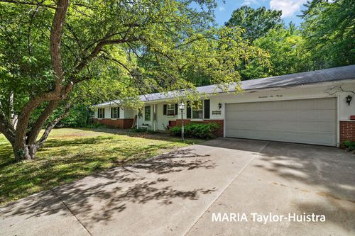 17690 Jordan Ln, Spring Lake, MI, 49456-1420 | Card Image