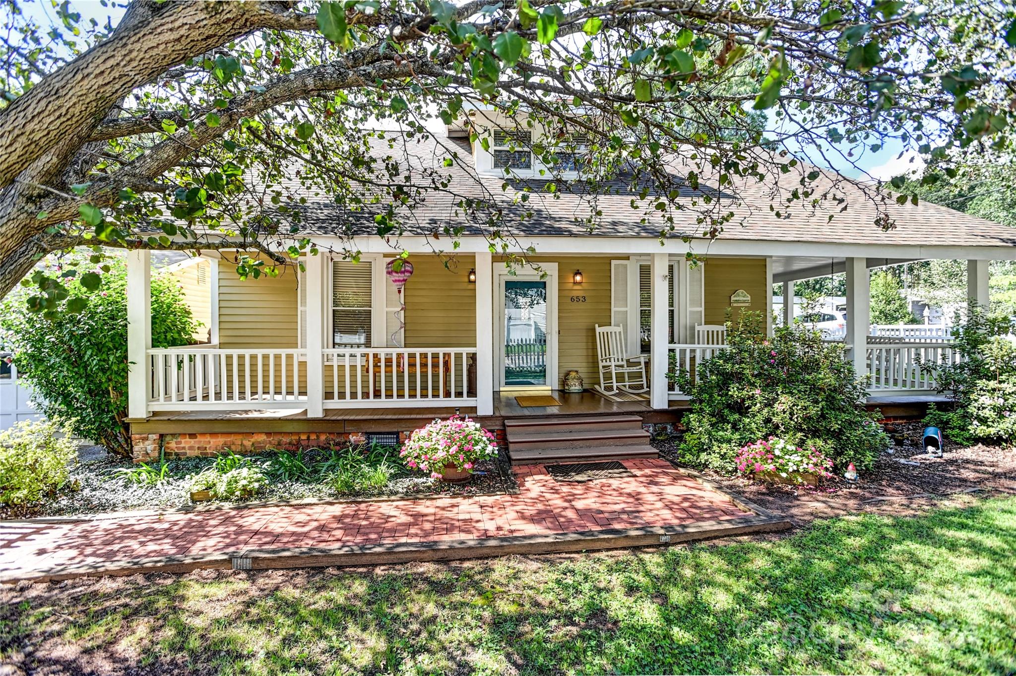 Stockton St, Statesville, NC 28677