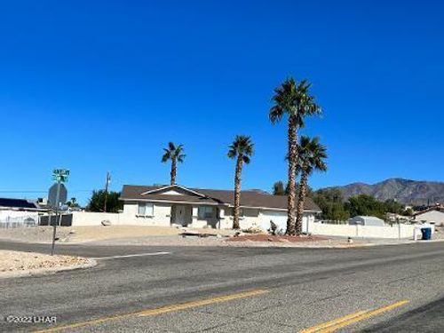 3461 Kiowa Blvd N, Lake Havasu City, AZ, 86404-1706 | Card Image