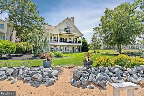 64 Shipwatch Ln, CHESAPEAKE CITY, MD, 21915-1667 | Card Image