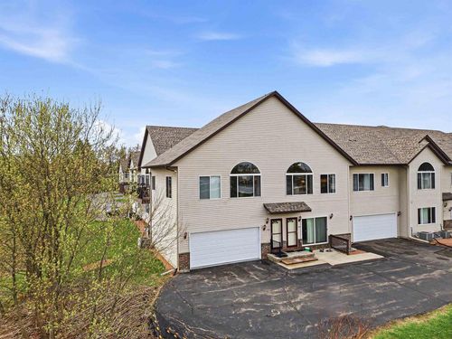 730 Cherokee Path, LAKE MILLS, WI, 53551-9575 | Card Image