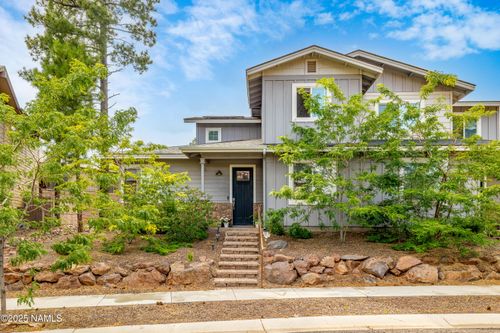 2552 W Clement Cir, Flagstaff, AZ, 86001-0782 | Card Image