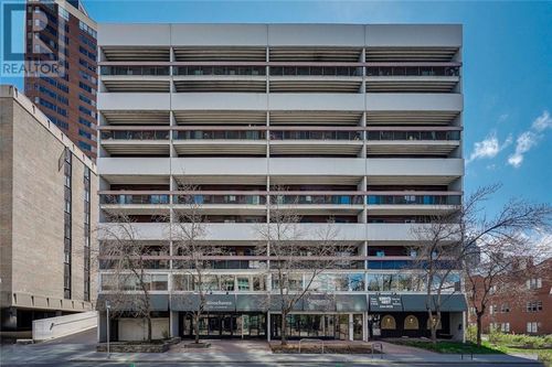 735 12 Ave Sw, Calgary, AB, T2R1J7 | Card Image