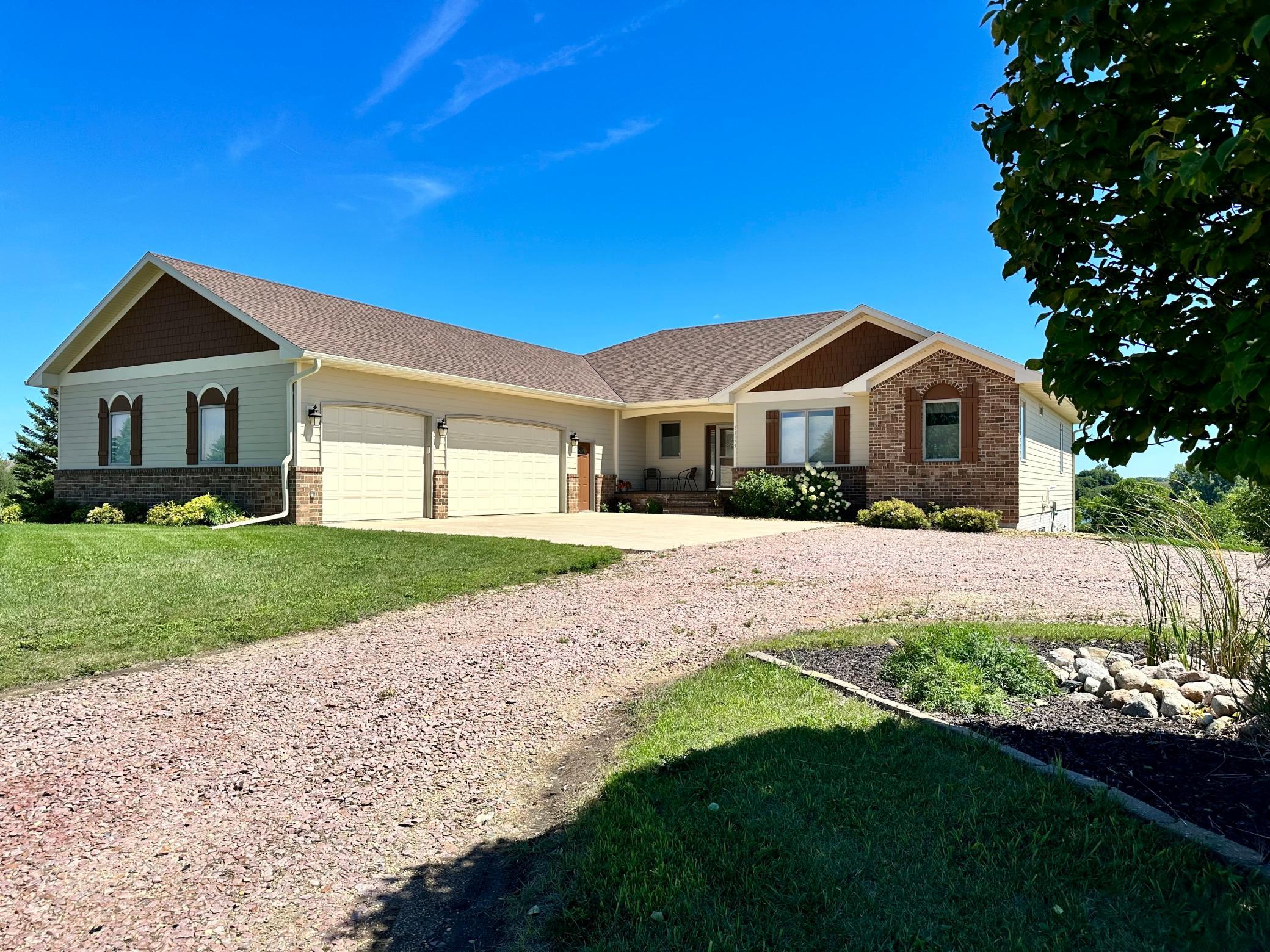 297th St, Worthington, MN 56187