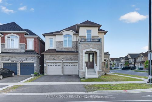 556 Brisdale Dr, Brampton, ON, L7A5J1 | Card Image