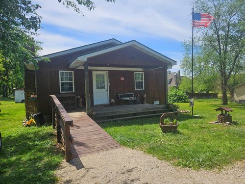 119 E James St, Mountain View, MO, 65548-7265 | Card Image