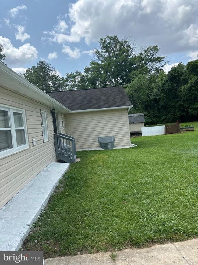 6900 Cipriano Rd, House other with 3 bedrooms, 2 bathrooms and null parking in LANHAM MD | Image 10