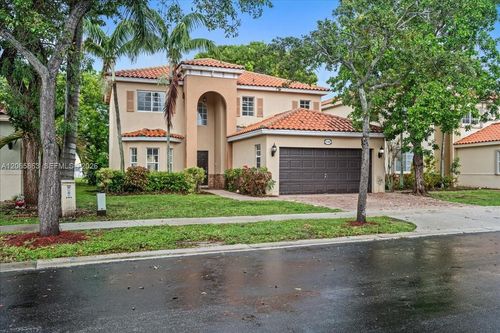 1720 Ne 35th Ave, Homestead, FL, 33033-5586 | Card Image