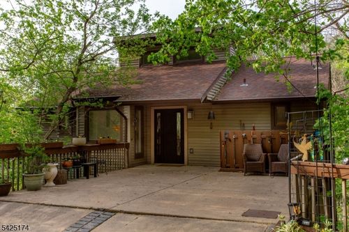 120 Swan St, LAMBERTVILLE, NJ, 08530-1053 | Card Image