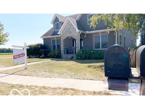 737 Mulberry Ln, Tipton, IN, 46072-8341 | Card Image