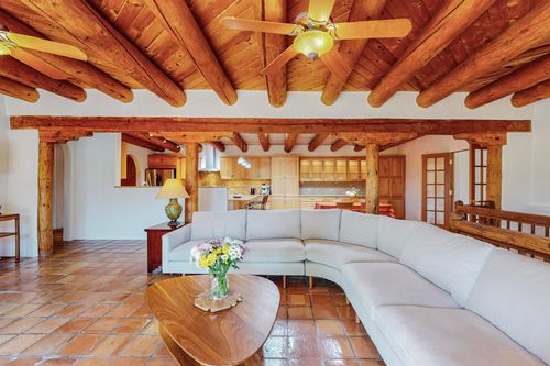 4 Athenas Way, Espanola, NM, 87532-3027 | Card Image