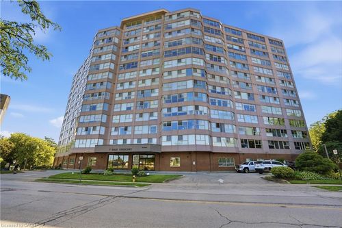 b3-7 Gale Cres, Saint Catharines, ON, L2R7M8 | Card Image