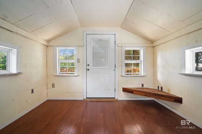 Entrance Foyer | Image 20
