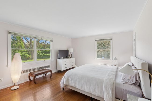 8 Niamogue Ln, House other with 3 bedrooms, 2 bathrooms and null parking in Quogue NY | Image 11
