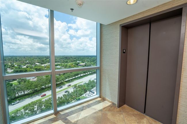 APT-1603N - 2641 N Flamingo Rd, Condo with 2 bedrooms, 2 bathrooms and null parking in Sunrise FL | Image 40