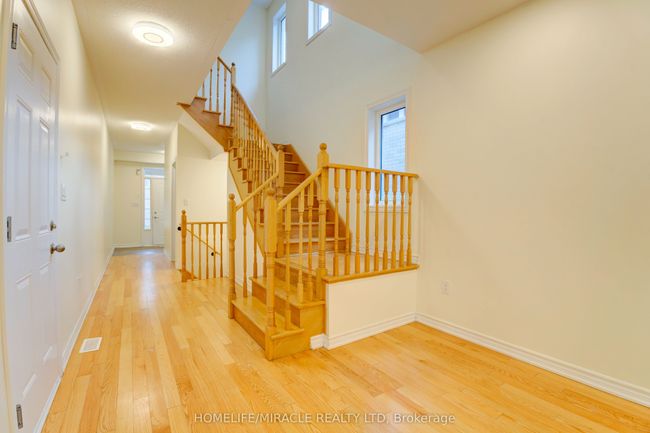 11 Sail Rd, House attached with 4 bedrooms, 3 bathrooms and 1 parking in Brampton ON | Image 13