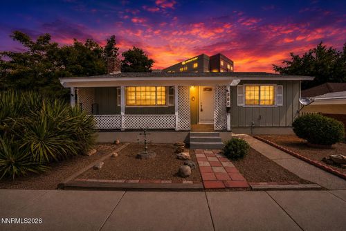 575 Claremont St, Reno, NV, 89502-2571 | Card Image