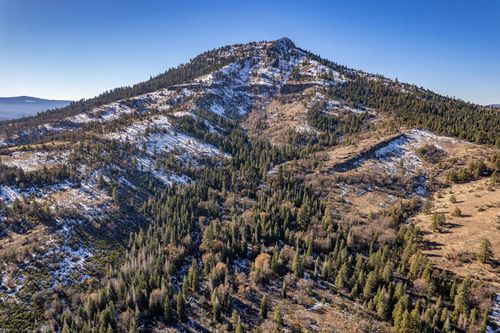 2850 22n03, Beckwourth, CA, 96129 | Card Image