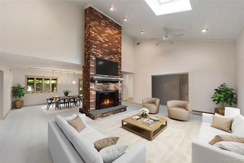 145 Youngblood Rd, Montgomery, NY, 12549-1954 | Card Image