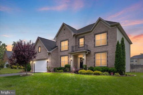 12137 Hickory Falls Ct, Woodbridge, VA, 22192-5480 | Card Image