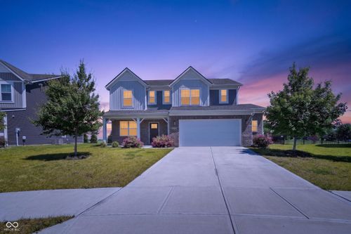 10870 Sablecliff Way, Brownsburg, IN, 46112-7023 | Card Image