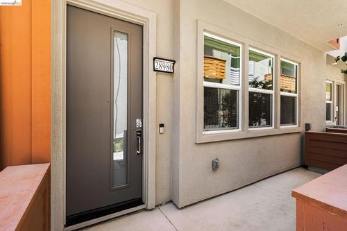 118-28970 Parkridge Loop, Hayward, CA, 94544-6725 | Card Image