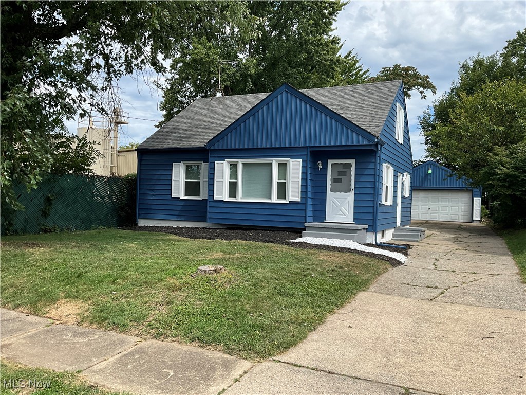 Stephens Rd, Akron, OH 44312