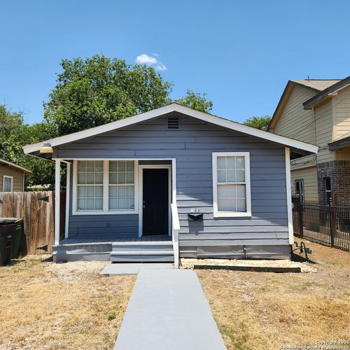 123 Gabriel, San Antonio, TX, 78202-1417 | Card Image
