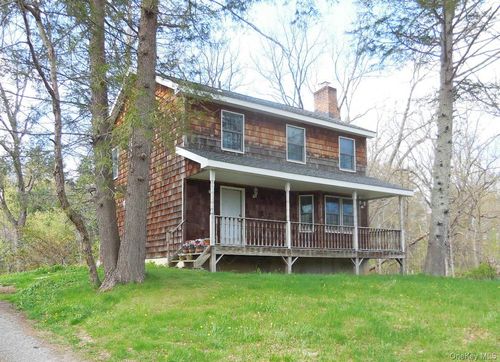 617 Burlingham Rd, Bloomingburg, NY, 12721-5223 | Card Image