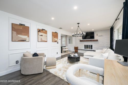 12 Collier Ln, Morganville, NJ, 07751-4201 | Card Image