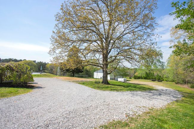 1043 Shelton Rd, House other with 4 bedrooms, 4 bathrooms and 2 parking in Charlotte TN | Image 57