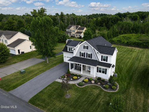 21 Tisdale Ln, Clifton Park, NY, 12065-1752 | Card Image