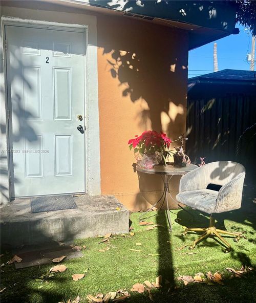 s-2020 Ne 26th St, Wilton Manors, FL, 33305-1534 | Card Image