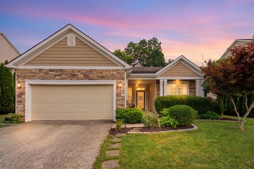 105 Vale Ln, Georgetown, KY, 40324-8691 | Card Image
