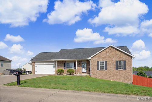233 Oak Meadow Dr, Jackson, MO, 63755-8586 | Card Image