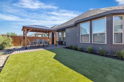 153 Billowing Way, Kyle, TX, 78640-2581 | Card Image