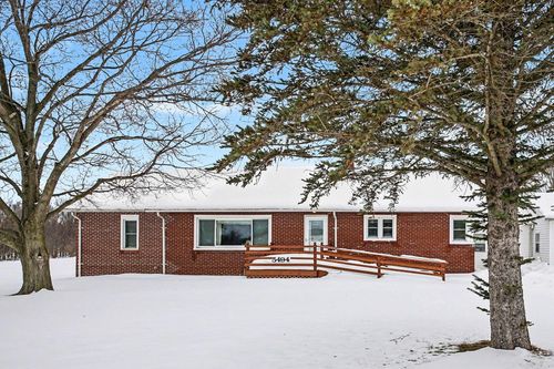 5494 Old Pipestone Rd, Eau Claire, MI, 49111-9756 | Card Image