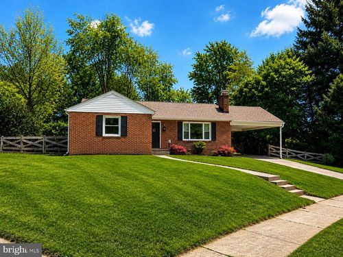 918 Shawnee Dr, FREDERICK, MD, 21701-4645 | Card Image