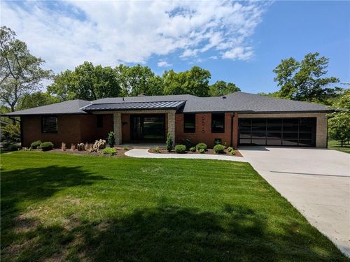 9628 Meadow Ln, Leawood, KS, 66206-2259 | Card Image